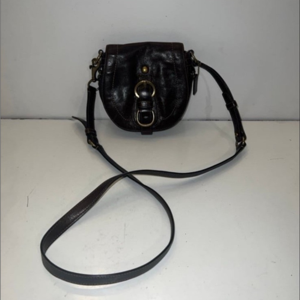 Vintage Coach Small Saddle Leather Crossbody Bag Brown Leather 6x6 in
Multi - Picture 3 of 12